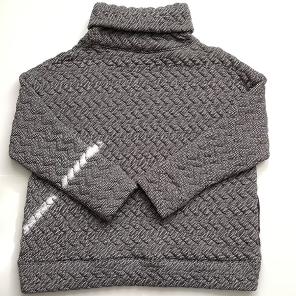NWT GAP Quilted Funnel Neck Pullover - Picture 5 of 6